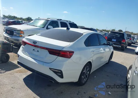 2021 Kia Forte Lxs из США, поврежденный, VIN 3KPF24AD9ME349491